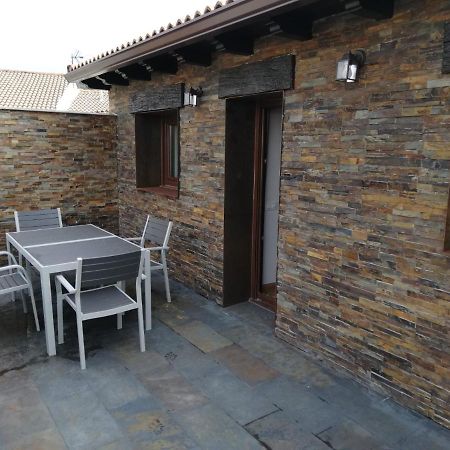 Puente Viejo De Buitrago Casa Encina Apartment Buitrago del Lozoya Luaran gambar